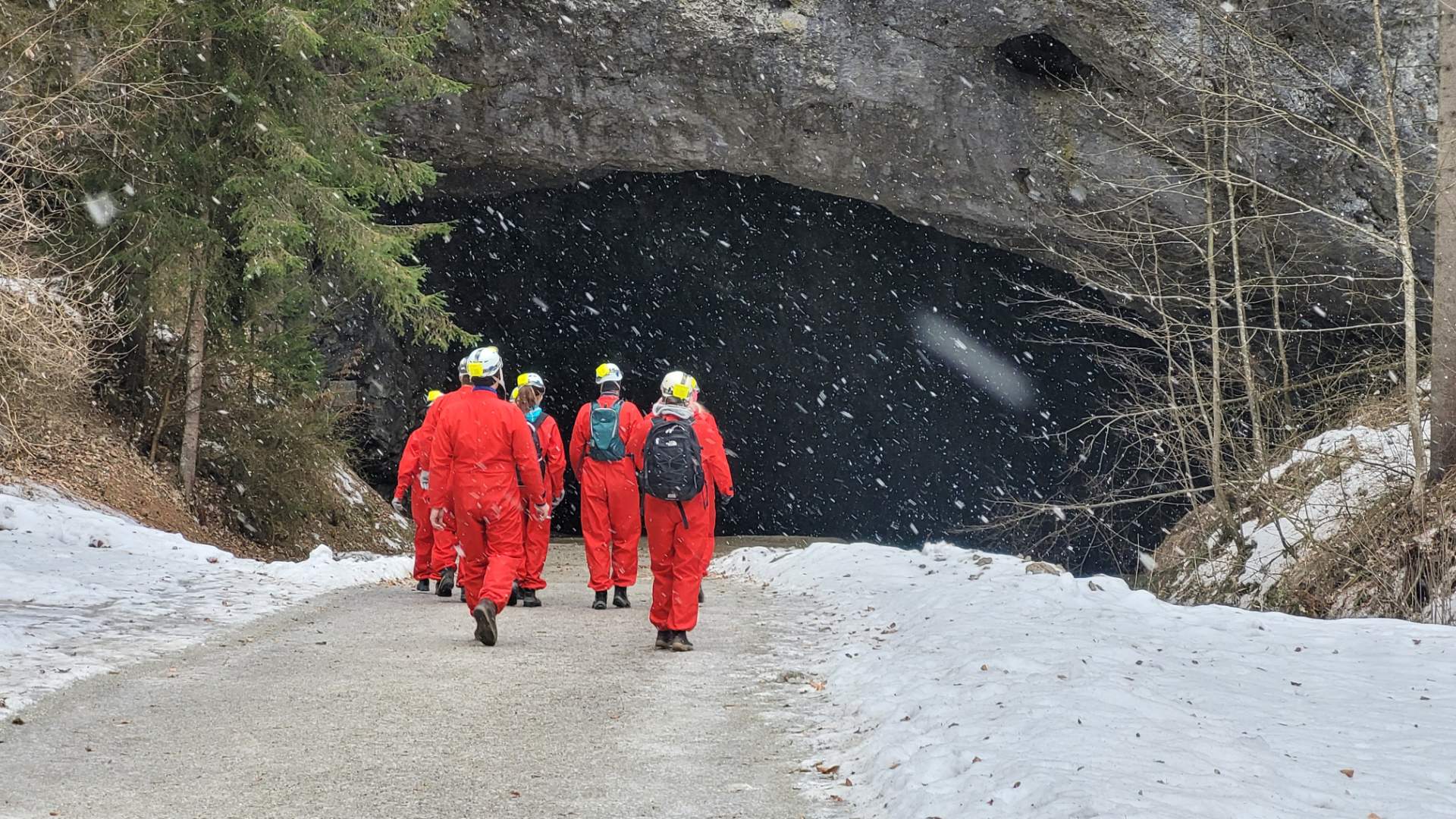 Lurgrotte